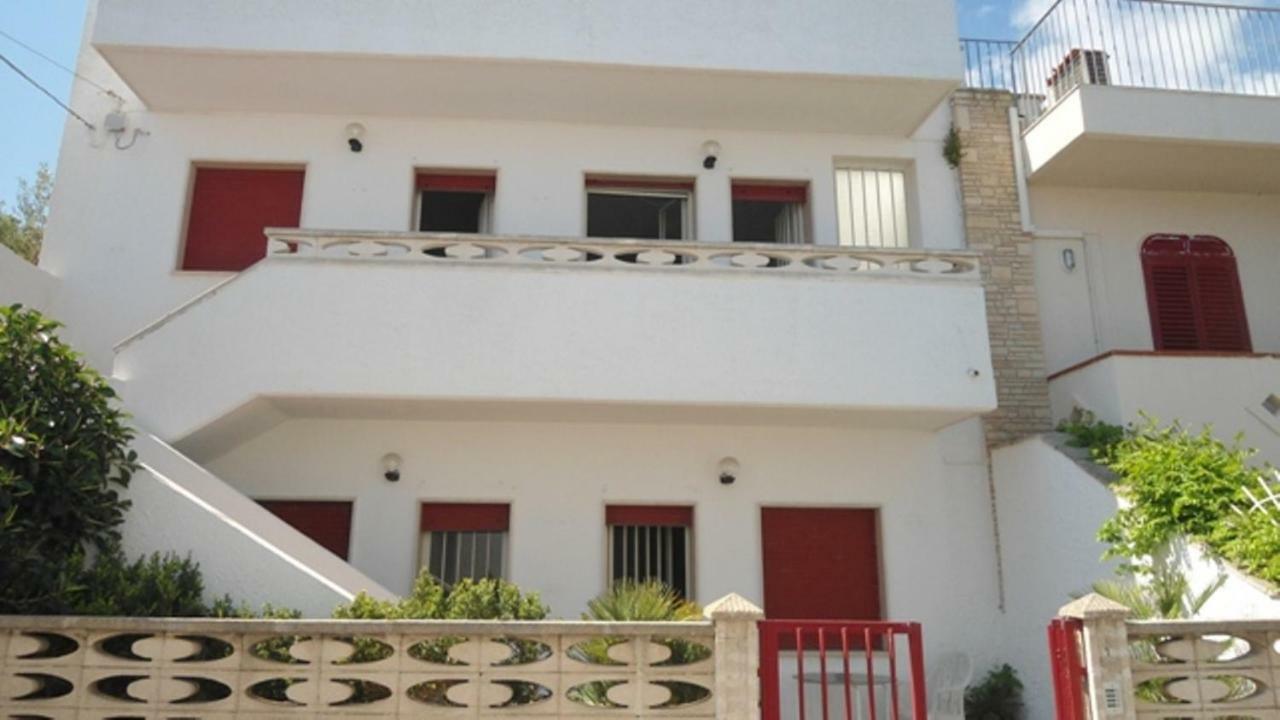 Bilocale Con Spazio Verde Santa Maria di Leuca Екстер'єр фото