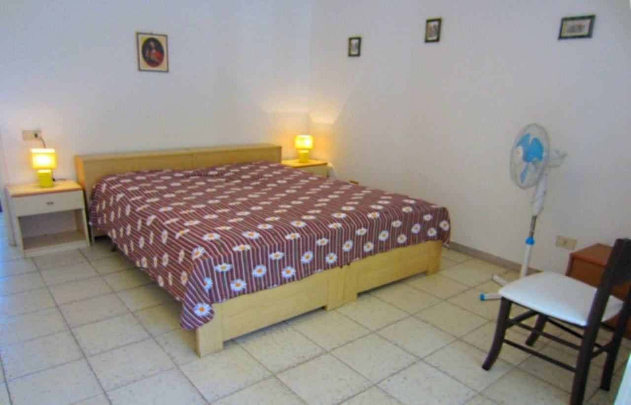 Bilocale Con Spazio Verde Santa Maria di Leuca Екстер'єр фото